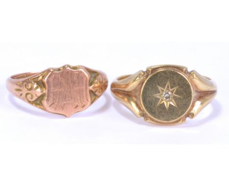 A gentleman's 9ct yellow gold signet ring, size T and a 9ct rose gold signet ring engraved with initials 'MHA', size S, combi