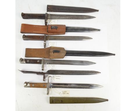 Five Austrian bayonets; 1895 cavalry, 1895 possibly navy, Ersatz, model 1895 and 1888, four in scabbards (5).   CONDITION REP