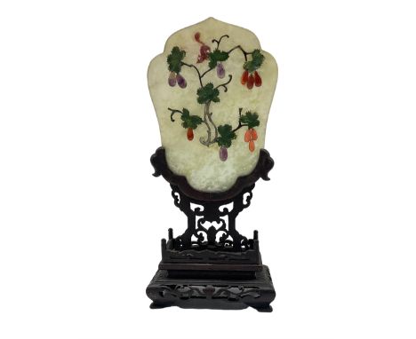 Small Chinese jade table screen on pierced and carved stand onlaid with hardstones depicting a fox in foliage with drop flowe