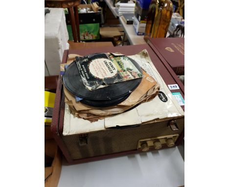 VINTAGE EKCO RECORD PLAYER TO INCLUDE SOME RECORDS
