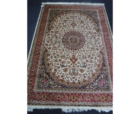 A Keshan carpet, 2.3m x 1.6m 