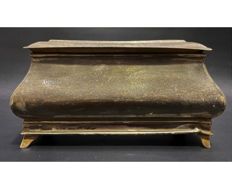 Edwardian silver hinge lidded tea caddy, raised on four feet, maker ED, retailed by W. Waller &amp; Co. Ld. Toolmakers, Londo