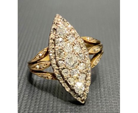 Georgian 18ct gold and diamond set ring, the head of navette shape, the largest diamond of 0.10ct spread approx. and surround
