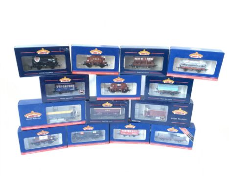A collection of various Bachmann wagons.