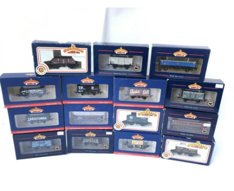 A collection of various Bachmann wagons.
