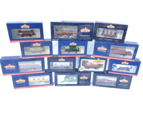 Collection of various Bachmann wagons.