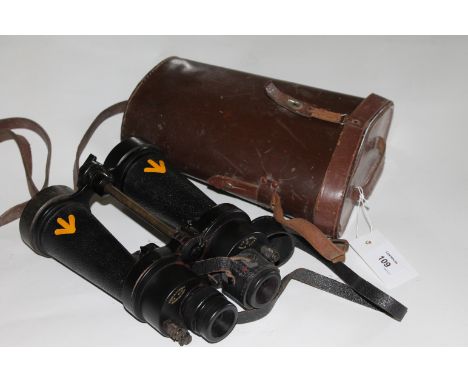 MILITARY CASED BINOCULARS. Barr & Stroud of Glasgow and London heated 7 x CF41 binoculars, with heating terminals present. Th