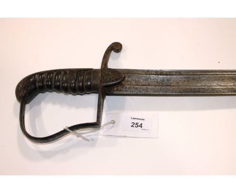 AN OSBORN 1796 VARIANT SWORD & SCABBARD. An officers 1796 Light Cavalry variant sword by Osborne Gunby Street, in gold letter