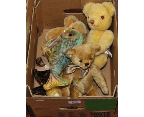 Five plush teddy bears including Merrythought and Stonegate along with a Steiff model of a fish.