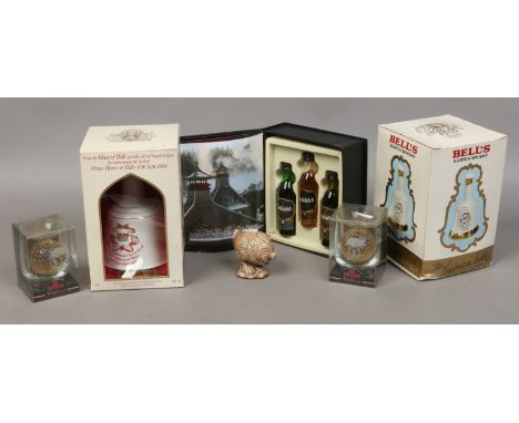 A quantity of Scotch Whisky to include Bells, Gelnfiddich, Old St Andrews and Peter Thomson.