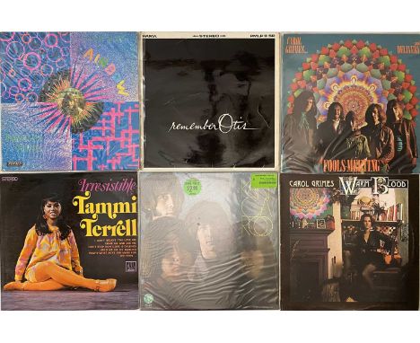 FEMALE ARTISTS - LP COLLECTION. Another extensive collection of around 200 LPs, all female artists/ led groups. Artists inclu