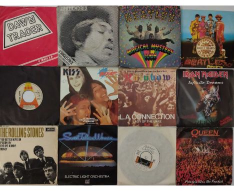 MIXED GENRE 7" COLLECTION - a collection of approximately 600 7"s, also including small musician photographs. Collection to i