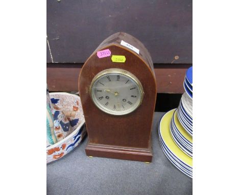 A mahogany Edwardian mantel clock