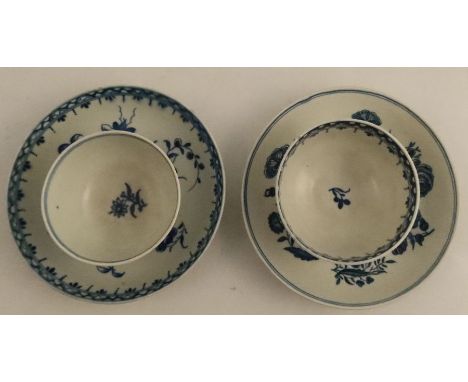 Two Worcester tea bowls and saucers, decorated in underglaze blue with the Three Flowers pattern&nbsp;