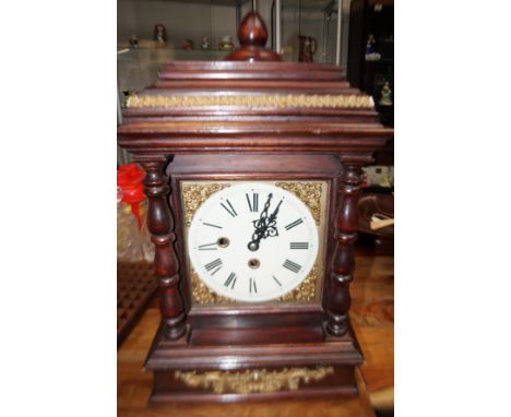 Mantle clock of large proportion, movement SM &amp; Co Dated 1938