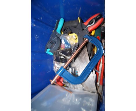 Box of tools, mainly new 