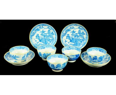 A SET OF FIVE COALPORT BLUE AND WHITE TEA BOWLS AND FOUR SAUCERS, PRINTED WITH THE 1798 PAGODAS PATTERN, CIRCA 1800