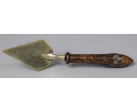 A Late 19th/Early 20th Century Novelty Silver Plated Trowel with Turned Wooden Handle, 17cm Long 