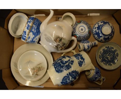 A mixed collection of pottery to include 19th century blue and white Caughley-style jug, oriental tea ware and other items (Q