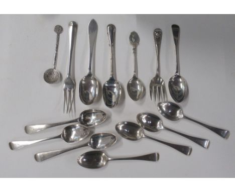 A collection of silver flatware, weight 8oz