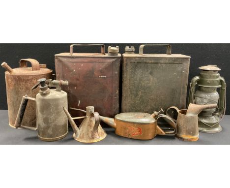 Automobilia - a Pratts rectangular petrol can, brass screw top; another petrol can; oil cans; paraffin lamp, etc (8)