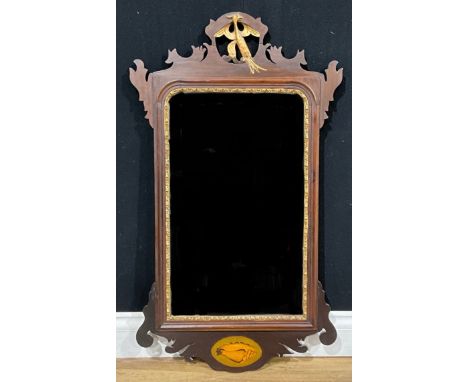 A George II style Vauxhall type looking glass, bevelled mirror plate, 91.5cm high, 53.5cm wide, early 20th century