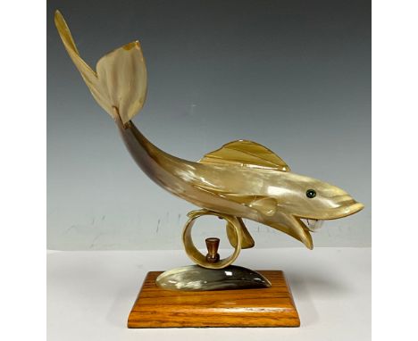 A novelty horn table lamp, modelled as a fish, green glass eyes, rectangular chamfered oak base, 30cm high, mid-20th century