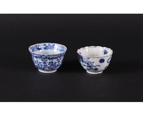 Two various contoured porcelain bowls, both with floral decoration, one marked. China, Kangxi/Yongzheng.Diam. 6.5 & 7 cm.