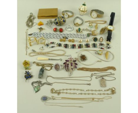 A collection of mixed jewellery, to include a 9ct gold Lady's Elco wristwatch, a heart shaped amber pendant, costume jeweller