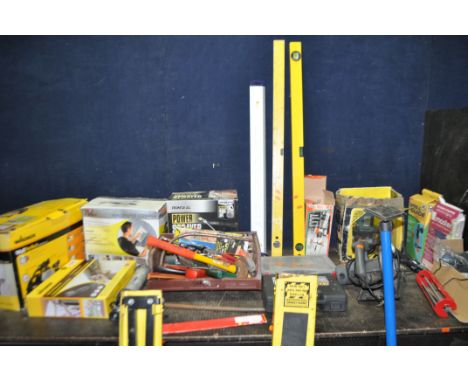 A SELECTION OF HAND, POWER AND DECORATING TOOLS, including a Saker 18v mini chain saw, a Performance Power circular saw, a Po