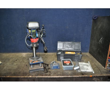 A POWER CRAFT ZJ-4116 QA1 PILLAR DRILL, total height 60cm, a machine vice, a drill bit set and a Plasplugs drill sharpener (b
