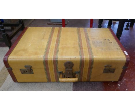 Vintage suitcase 