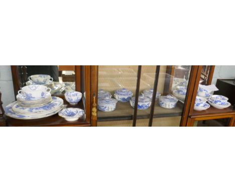 Dragon design tea service to include mostly Royal Worcester 