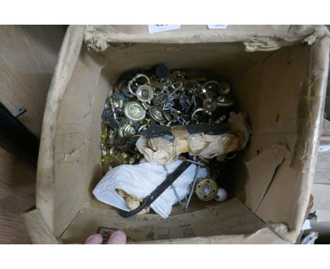 Collection of brass light fittings, handles etc 