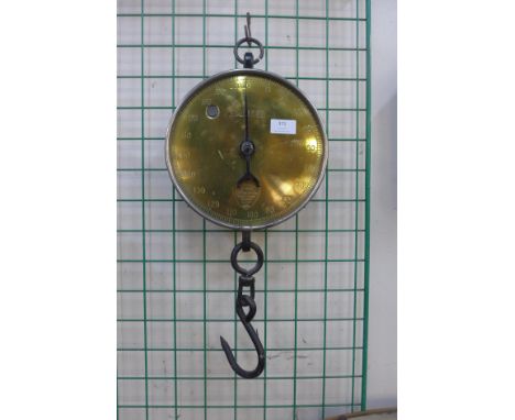 A vintage Salter weighing scale 
