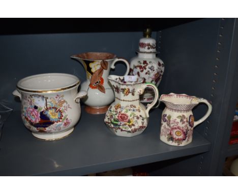 A selection of ceramics by Masons in various designs including Brocade and table lamp