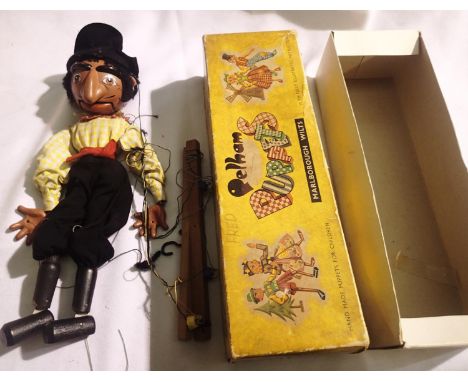 Pelham puppets Pirate with opening mouth, in very good to excellent condition, box is poor. P&amp;P Group 1 (£14+VAT for the 
