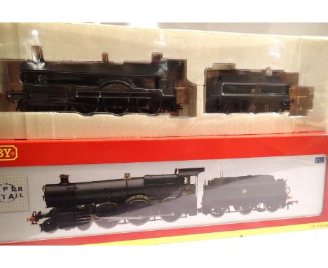 OO scale Hornby R2547 Grange class 6877 Llanfair Grange GWR Green, in near mint condition, storage wear to box. P&amp;P Group