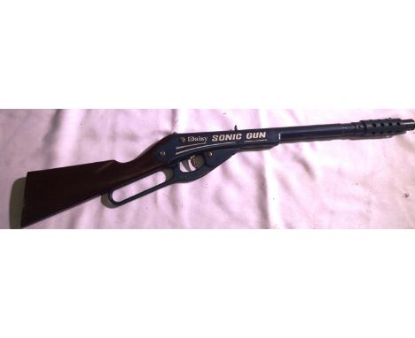 Daisy Sonic Gun under lever action, working at lotting, all metal with plastic stock, L: 70 cm. P&amp;P Group 2 (£18+VAT for 