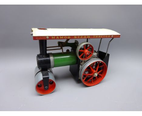 Mamod T.E.1a Steam Tractor, with spoked rear wheels, roller front and full canopy, in original box   Condition Report   Click