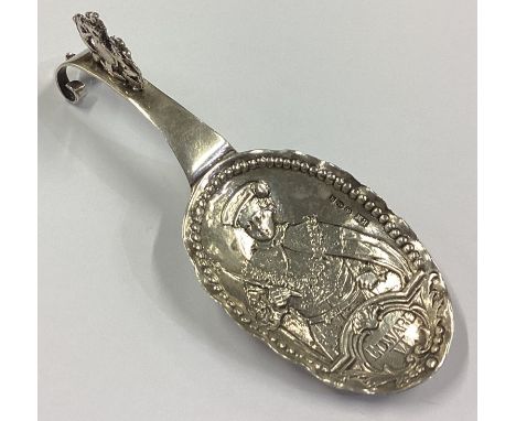 An Edward VI silver caddy spoon bearing English import marks. By Berthold Muller. Approx. 26 grams. Est. £80 - £120.