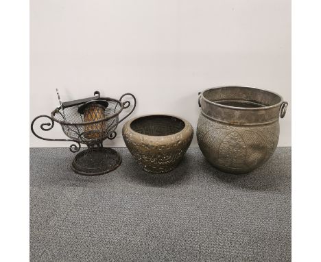 Three metal garden planters together with a garden lamp, largest H. 36cm Dia. 36cm.