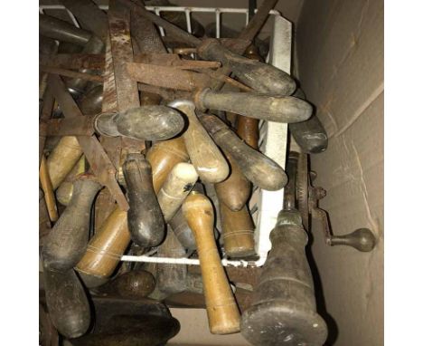VINTAGE WOODWORKING TOOLS INCLUDING FILES, PLAINS ETC