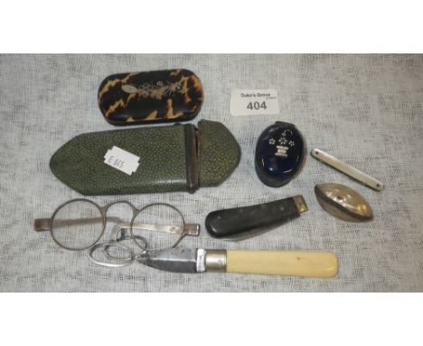 A pair of white metal folding glasses in a shagreen case, a blonde tortoiseshell pique snuff box and a collection of other ob