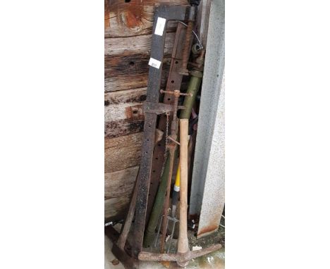Hand tools to include sash clamps
