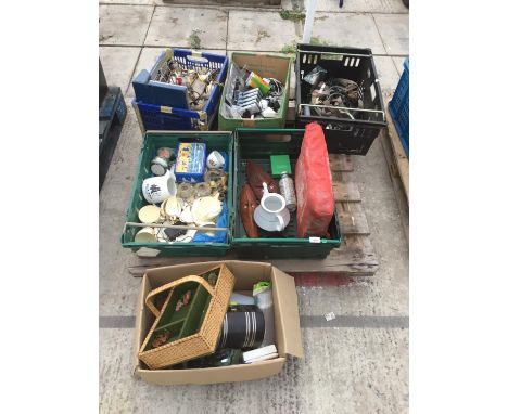 GLASSWARE, CERAMICS, LIGHT FITTINGS ETC 