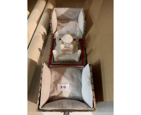 A HAND CUT ALABASTER MODEL OF THE TAJ MAHAL SET IN A PADDED PRESENTATION BOX 
