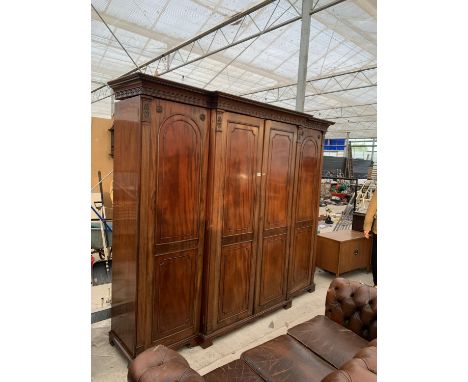 A FINE 19TH CENTURY MAHOGANY FOUR DRAWER BREAKFRONT WARDROBE ON BRACKET FEET WITH TWO DRAWERS TO THE CENTRE PORTION - 102"WID
