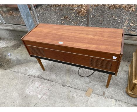 A SPINNEY, MODEL NO. SRG4A RADIOGRAM IN TEAK CABINET 