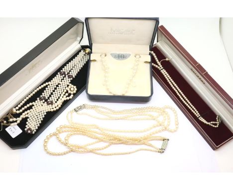 Collection of vintage pearl necklaces.  P&amp;P Group 1 (£14+VAT for the first lot and £1+VAT for subsequent lots) 